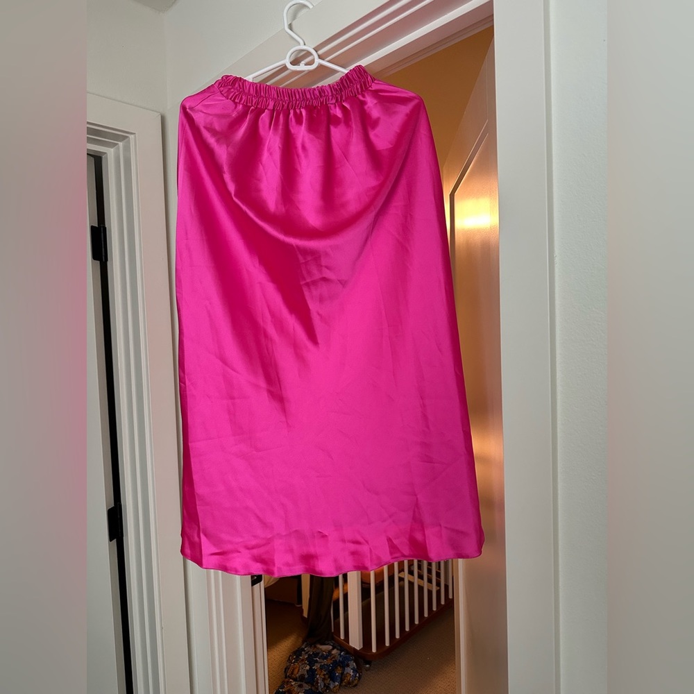 Maternity satin midi skirt in pink
